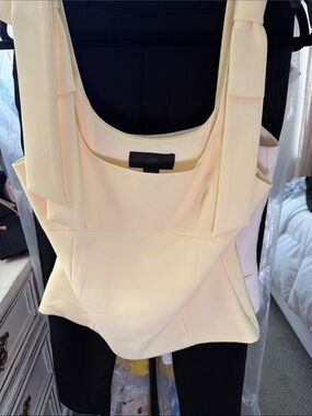 Zara Pale Cream Structured Sleeveless Top
